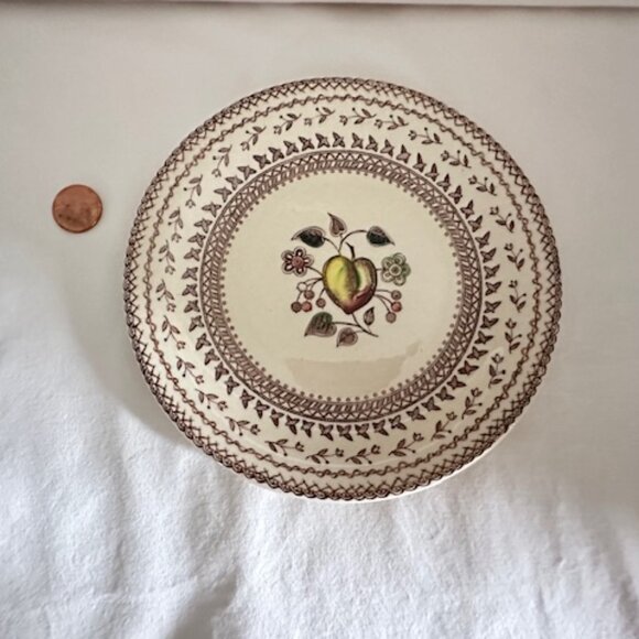 Vintage Johnson Brothers Fruit Sampler Plate - Picture 8 of 8